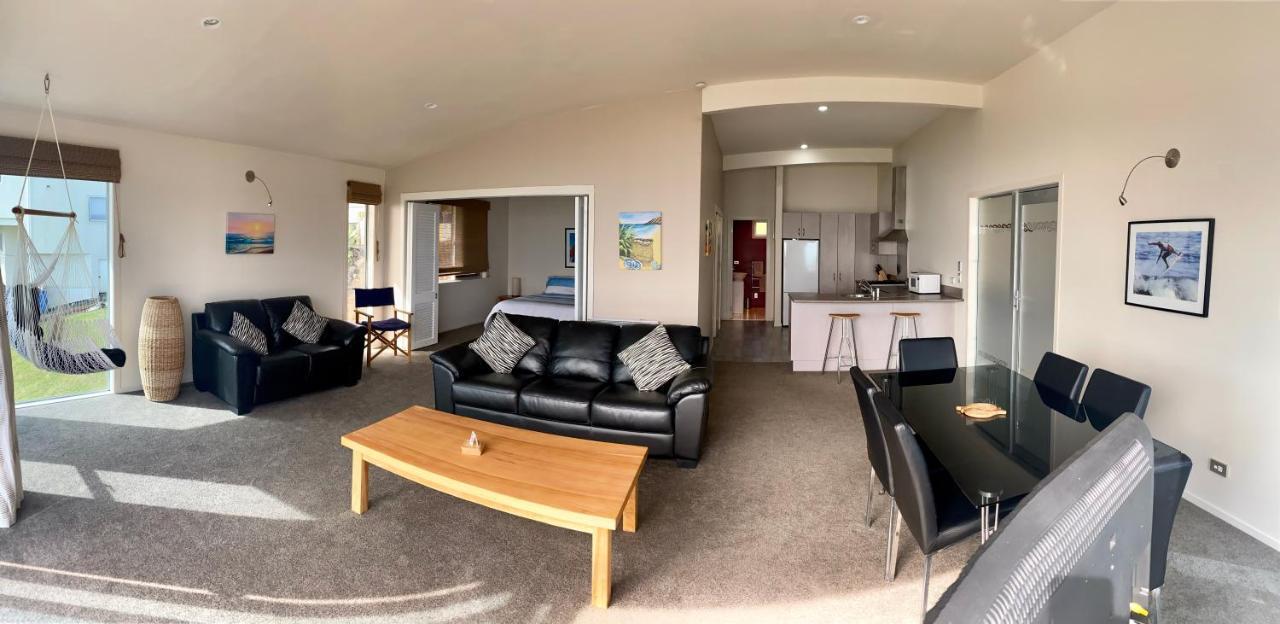 Mokorau Apartments - The Mukies Ahipara Luaran gambar